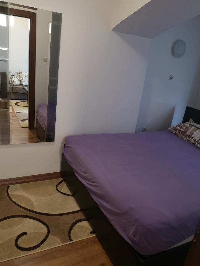 Hello Apartment Skopje Ngoại thất bức ảnh