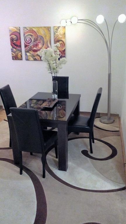 Hello Apartment Skopje Ngoại thất bức ảnh